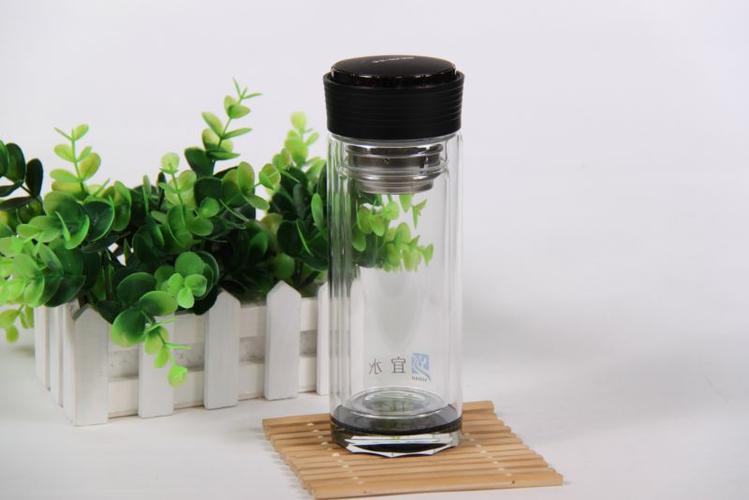 加工定制商務(wù)禮品杯 雙層帶蓋透明高檔水晶茶杯 創(chuàng)意時尚玻璃杯