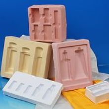  江西省蘆溪縣興達(dá)玻璃制品廠 主營 化妝品包裝 醫(yī)藥包裝